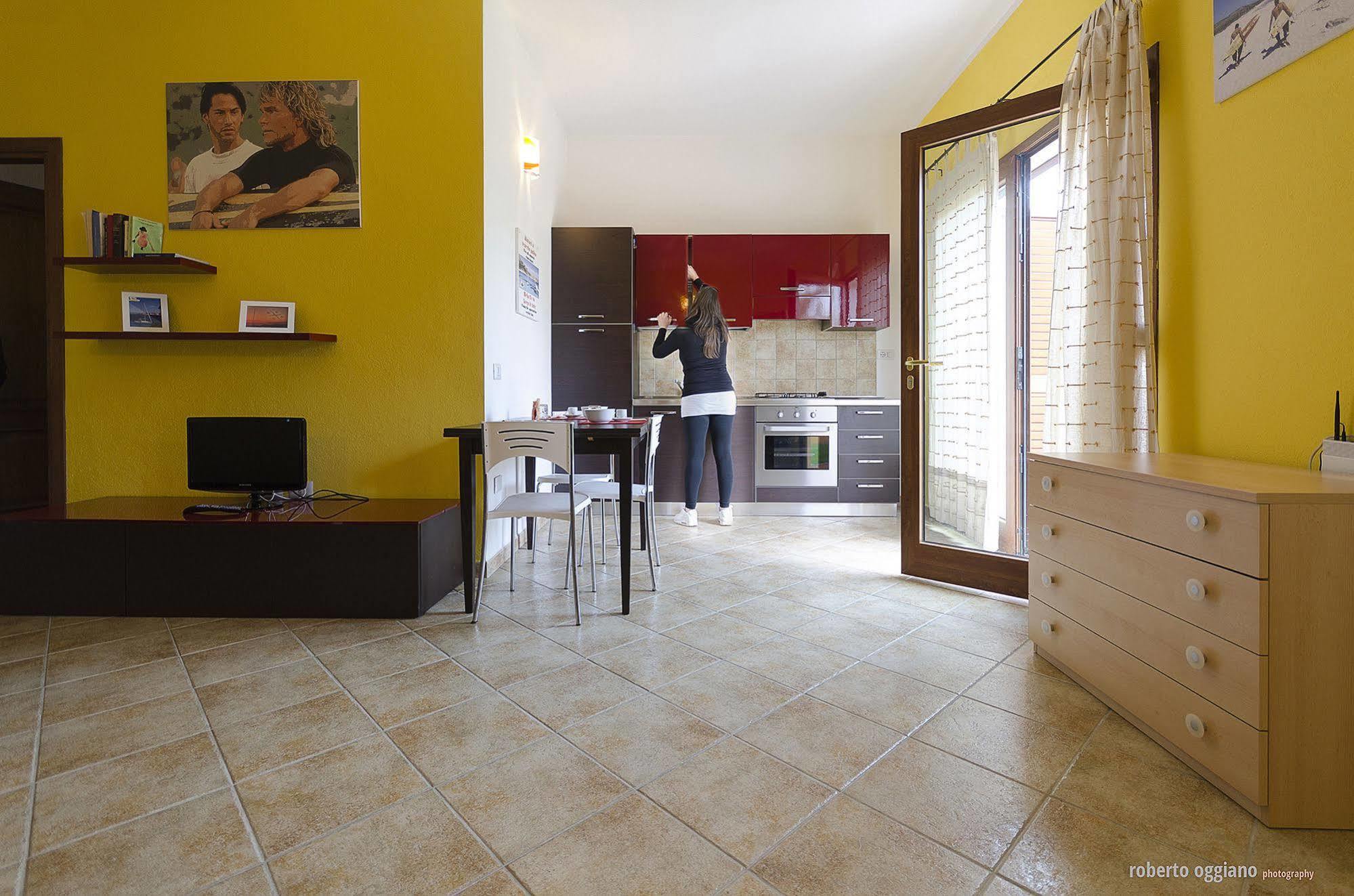 Aparthotel Residenze L'isola Surf House
